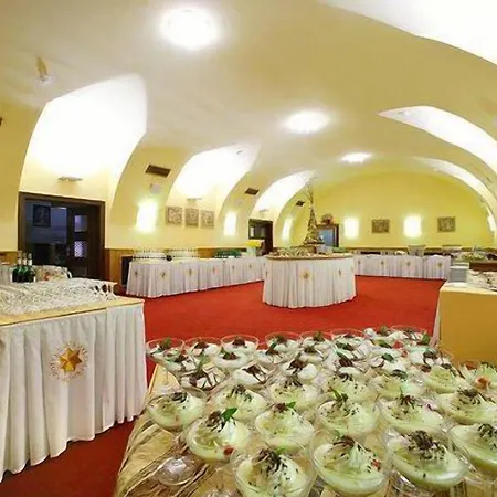 Wellness Zlata Hvezda 4* Třeboň