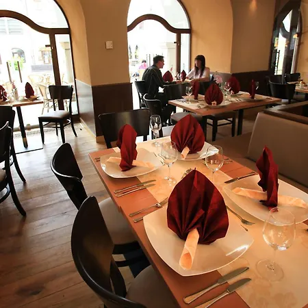 Zlatá Hvězda Hotel