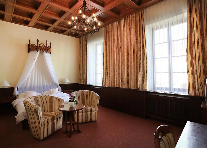 Zlata Hvezda Otel 4*