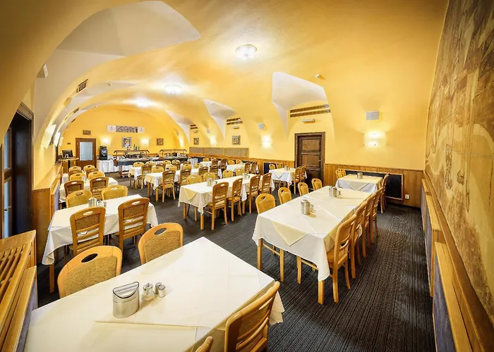 Zlata Hvezda Otel