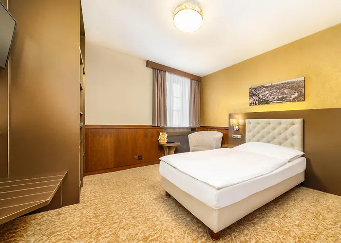 Zlata Hvezda Otel Třeboň